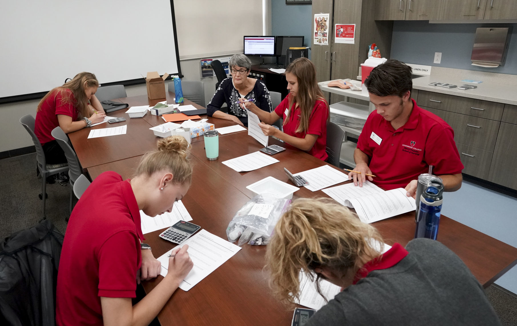 Edgewood College faces declining enrollment